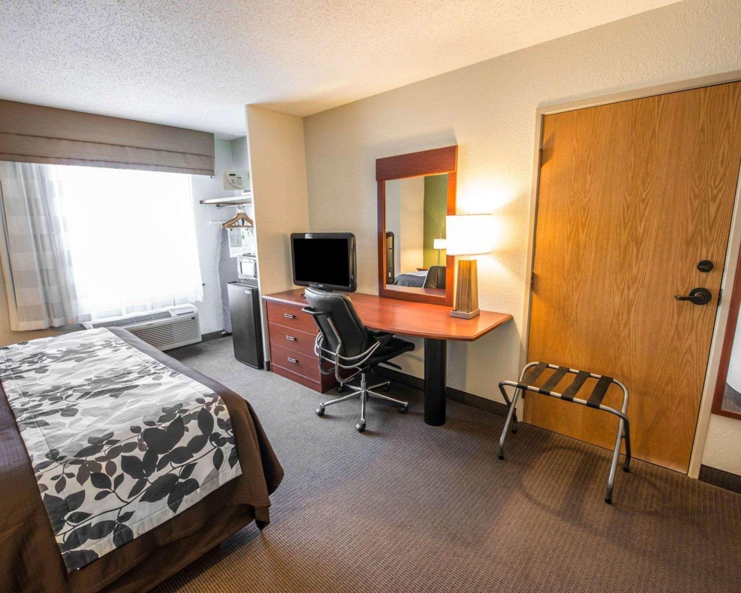 Sleep Inn & Suites Princeton I-77 Экстерьер фото