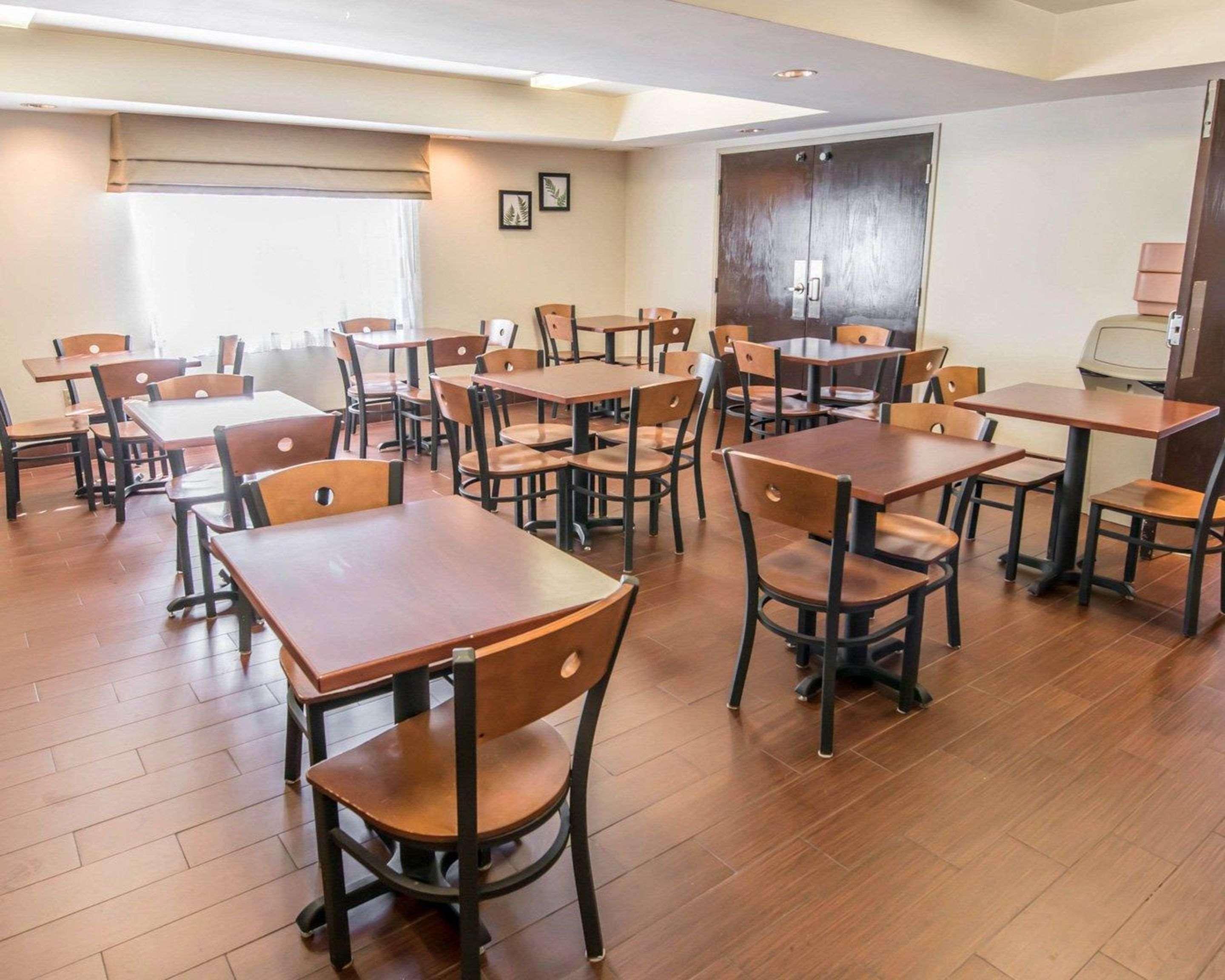 Sleep Inn & Suites Princeton I-77 Экстерьер фото
