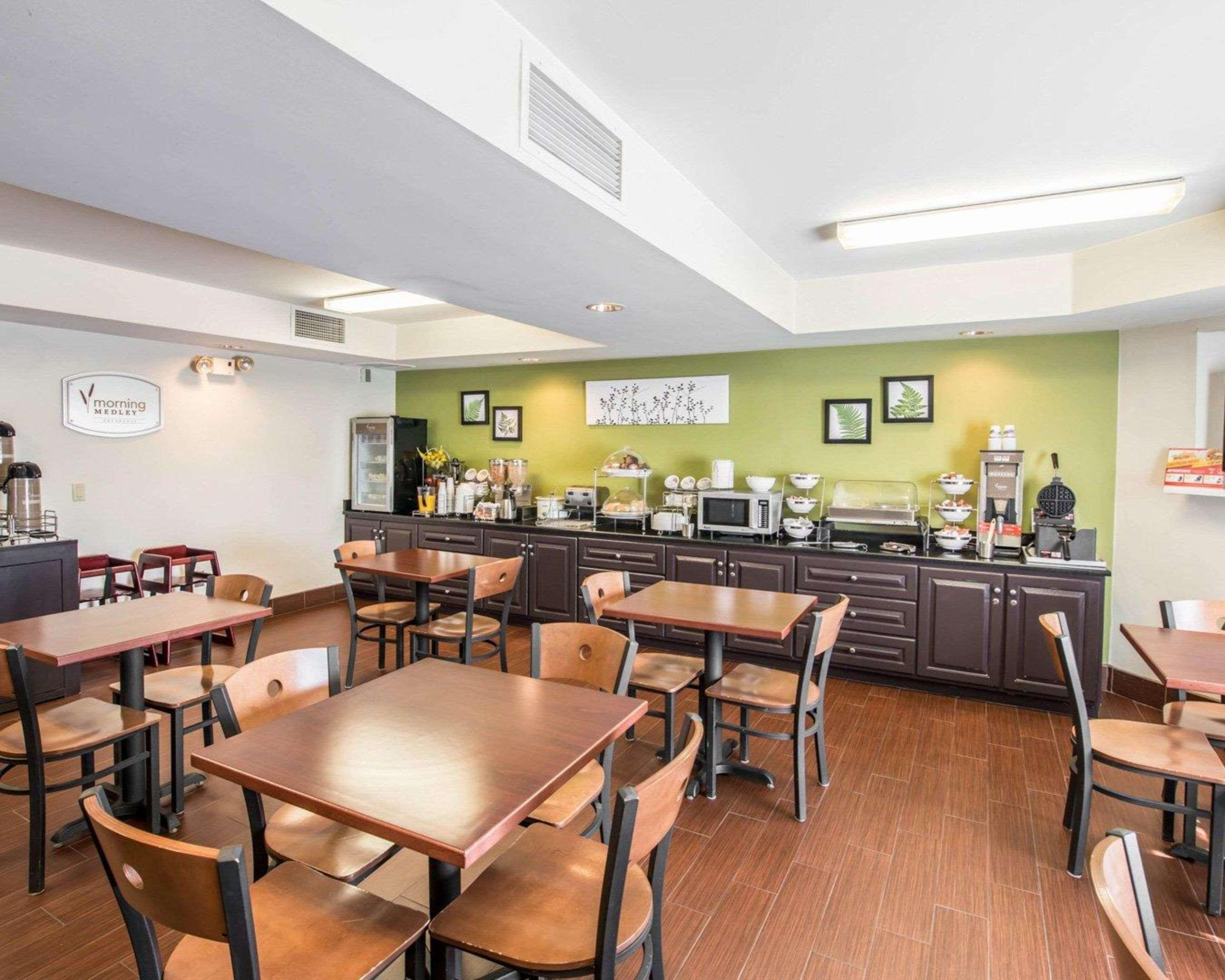 Sleep Inn & Suites Princeton I-77 Экстерьер фото