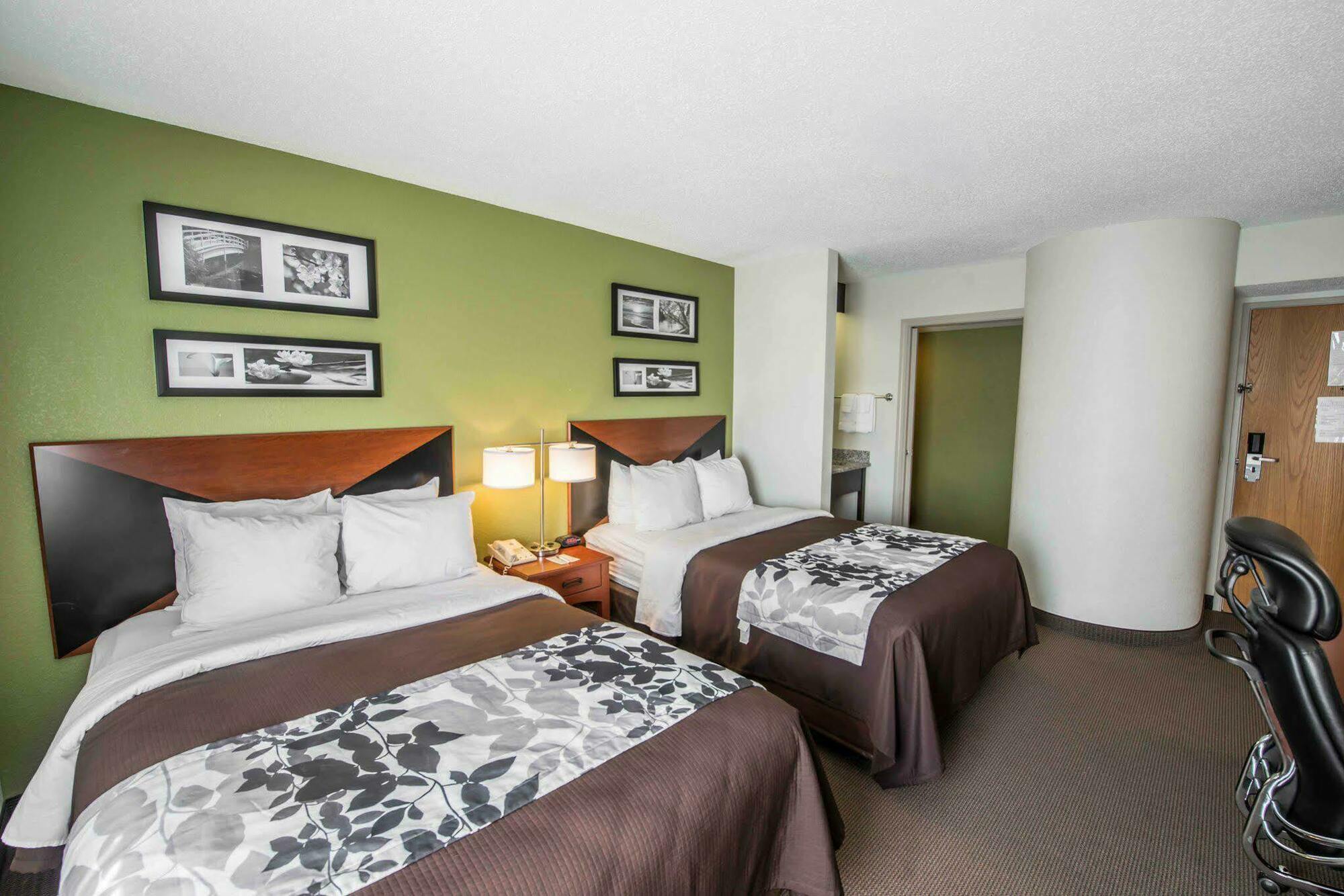 Sleep Inn & Suites Princeton I-77 Экстерьер фото